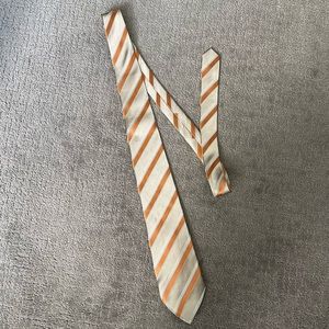 Handmade Stafford silk tie